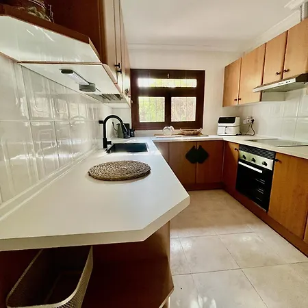 Holiday home Adosado En Calle Bovalar,